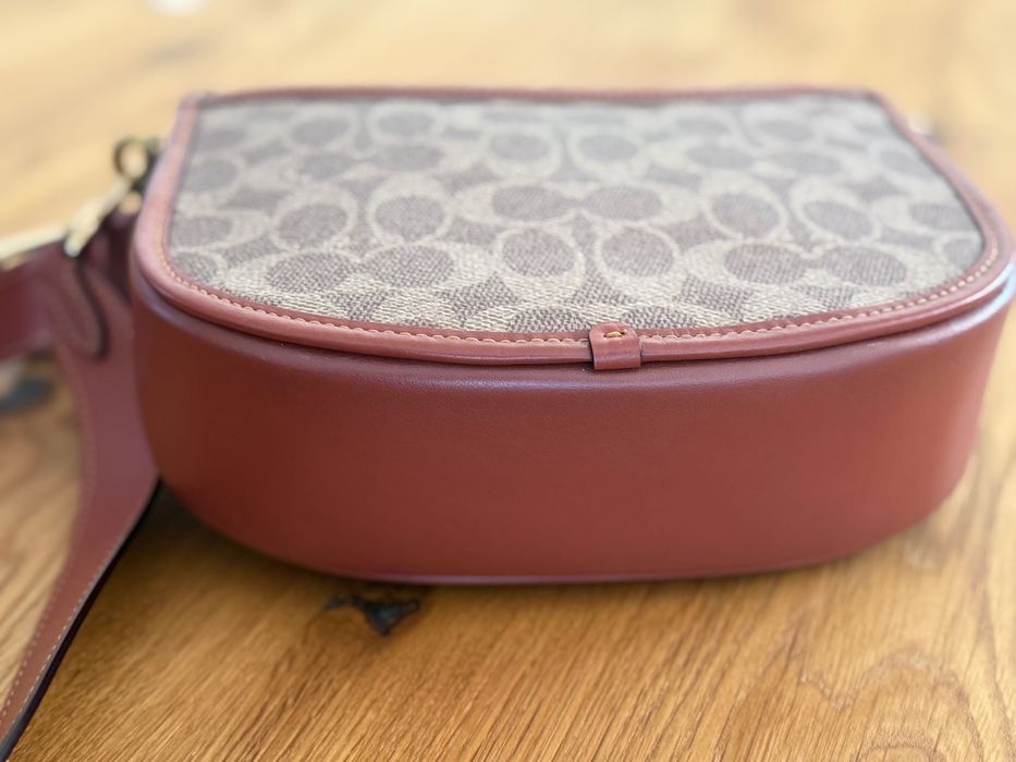 Mala Coach Original Canvas