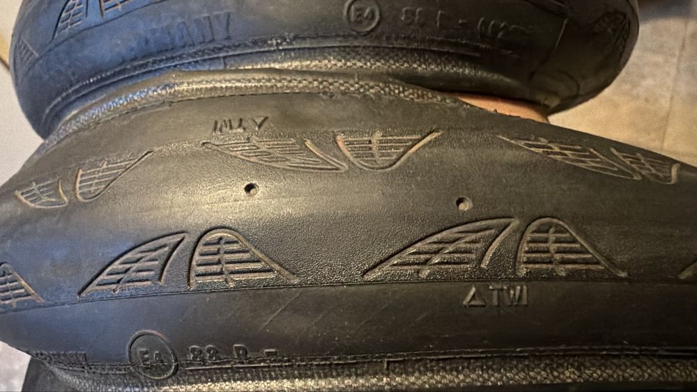 Opony Continental Grand Prix 4000S II 25-622 black chili 700x25C