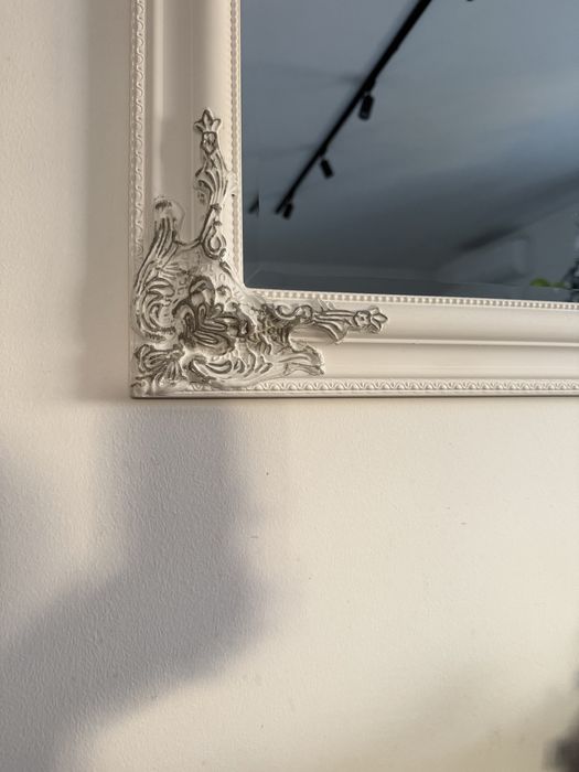 Sprzedam lustro biale