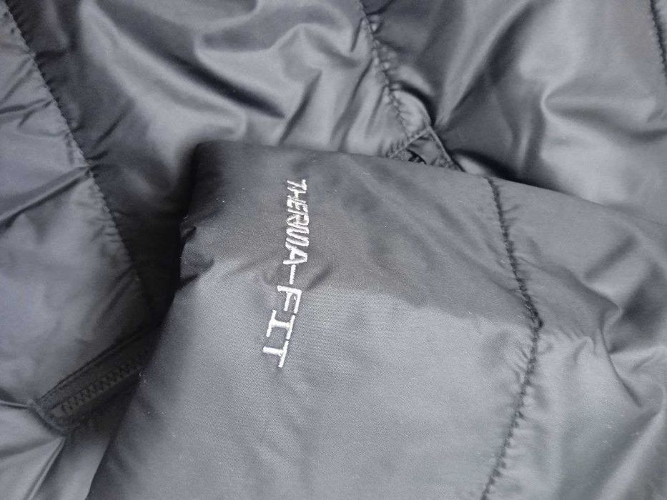 Куртка жіноча Nike Swoosh Padded Jacket женская оригінал найк зимова М