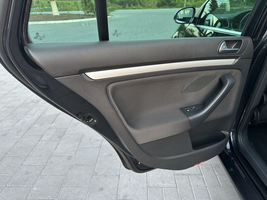 Volkswagen Golf 2011 VIN WVWZZZ1KZBM675038 фото оголошення 23 з 24