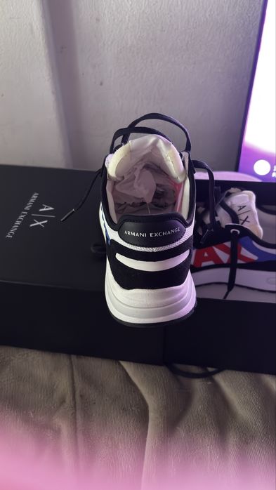 Armani 41 novos na caixa