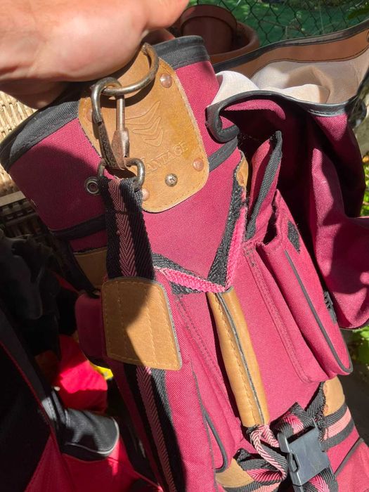 Lote 3 sacos de golfe Srixon, Titleist e Vantage