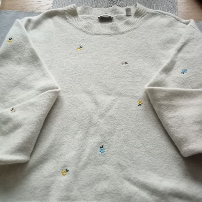 Sweter damski z wełną Essentials by Tchibo 40/42
