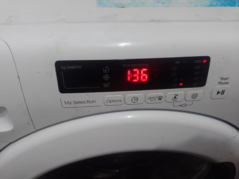 Sprzedam pralkę  Candy Smart 7kg