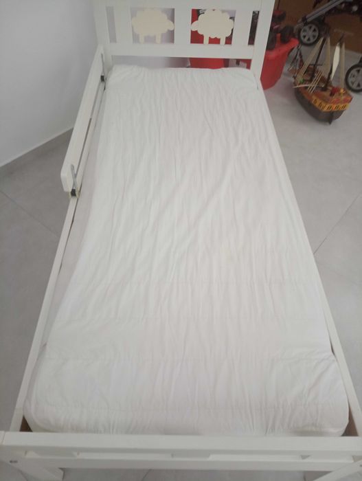 Cama criança IKEA