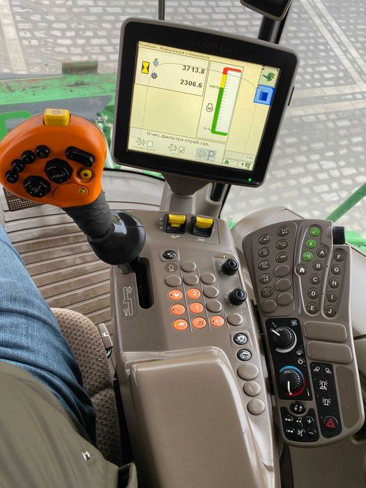 Продам комбайн  John Deere S680i 2012р