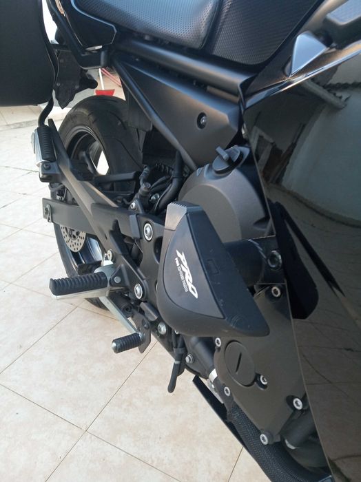 Yamaha XJ6 Diversion F ABS – 2012 – 44.000 km – Muito bem equipada