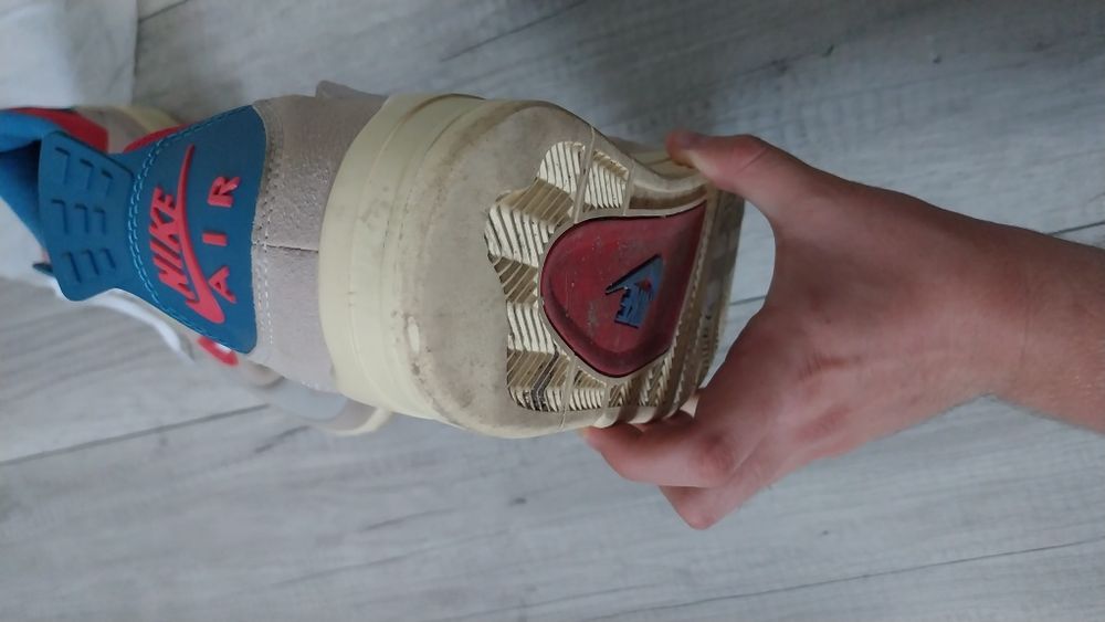 Jordany 4 rozmiar 43