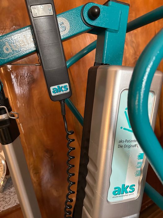 Podnośnik pionizator AKS Dual