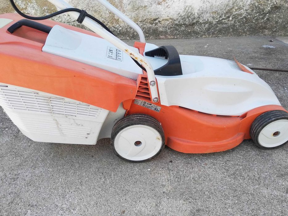 Corta-Relva elétrico STHIL (pouco uso)Novo preço