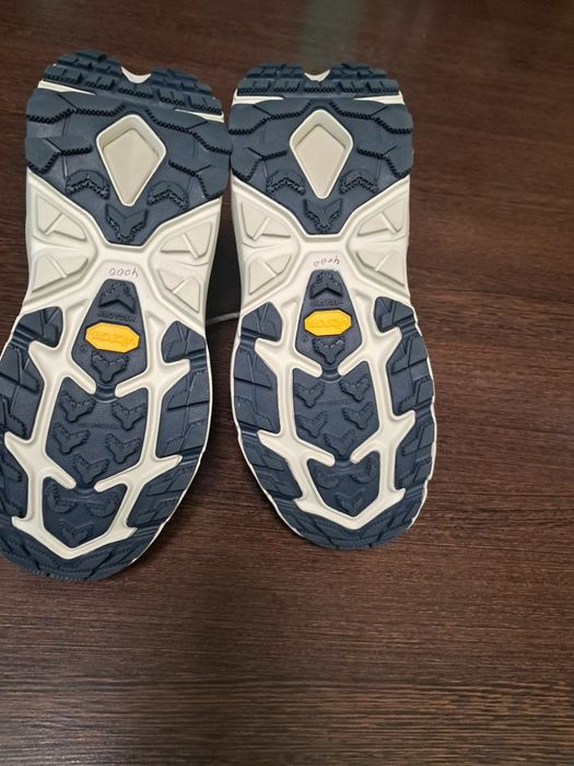 Трекінгові черевики HOKA KAHA 2 GTX  р 41  1/3 26 см