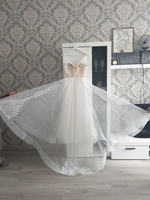 Suknia ślubna Mari Lill model: Stella