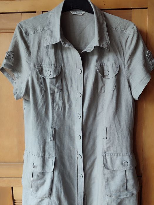 Lniano-bawelniana sukienka w kolorze khaki, rozpinana, krótki rękaw.