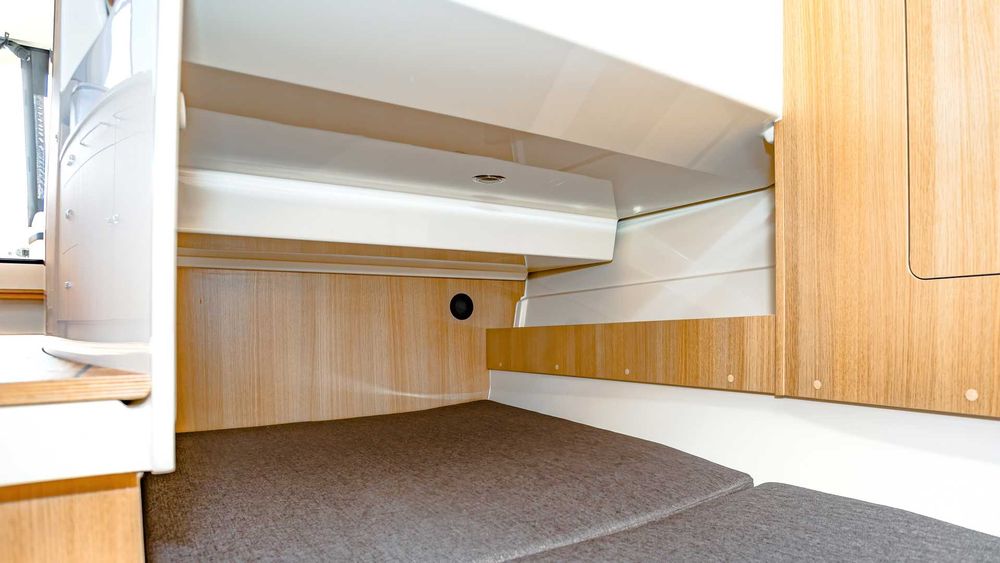 Suncamper 35 FLY czarter łodzi BEZ PATENTU, Mazury, Giżycko