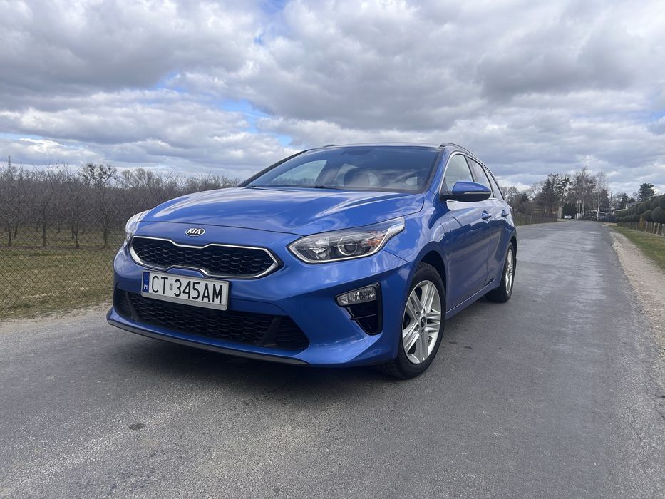 Kia ceed 2019 1.0tgdi 120km niebieska