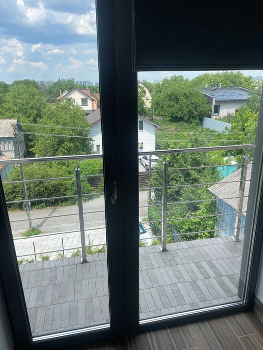 Оренда квартири-студії з новим якісним ремонтом.  3-й км Осокорки, Без комісії.