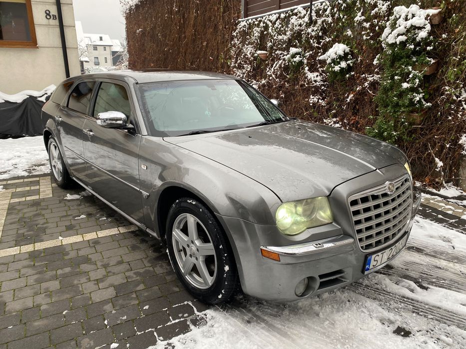 Chrysler 300c, 2,7 gaz, bardzo ładny stan.