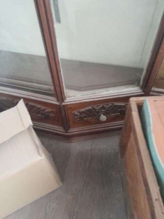 Expositores da antiga casa Bazar Londres na rua sa da bandeira porto
B