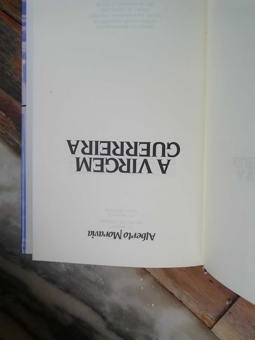 A virgem guerreira, livro como novo