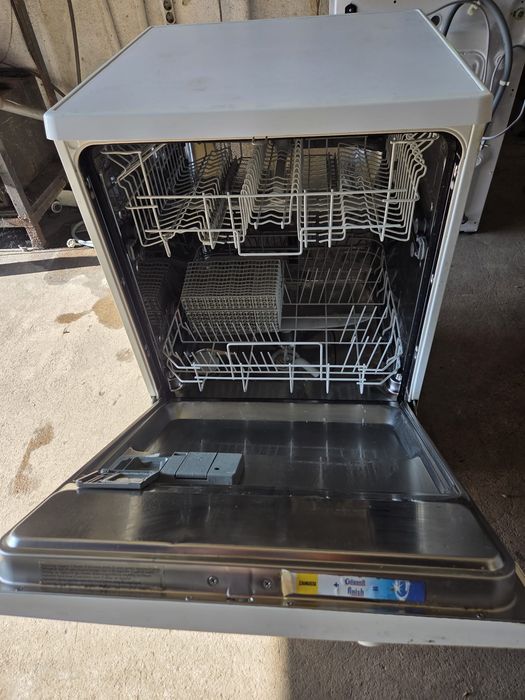 Máquina de lavar  loiça