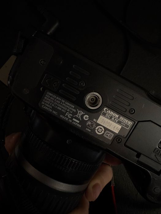 Lustrzanka canon eos