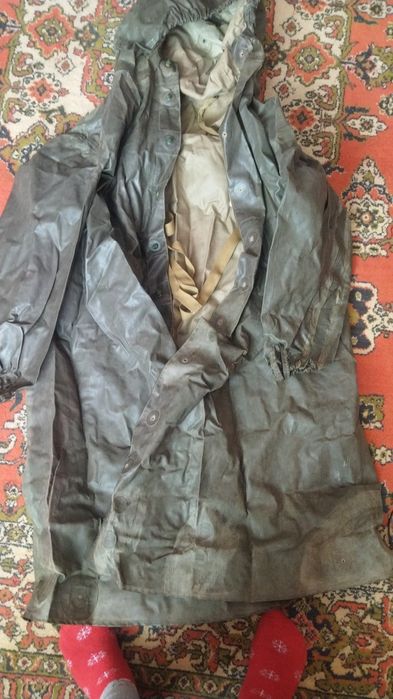 Хлам для противогазов,плащ озк