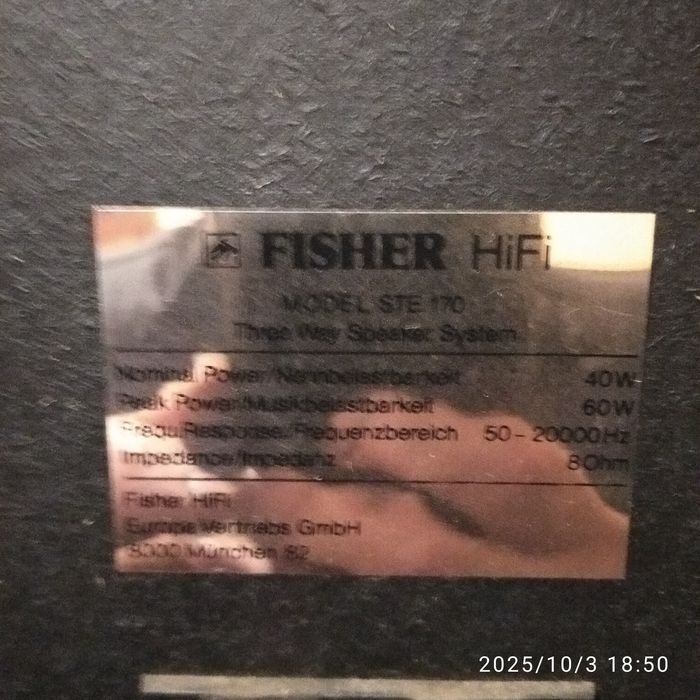 На продаж колонки FISHER STE 170