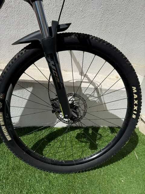 KTM Eléctrica Macina Race 592 – como nova – poucos kms