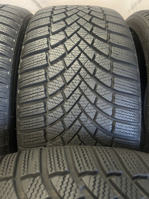 4 x BRIDGESTONE Blizzak LM005 225/40 R18 92V Extra Load (XL) zimowe