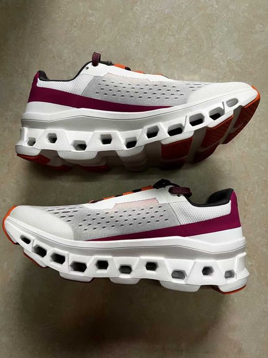 Trampki On Running  Cloudsurfer (Women's)  38