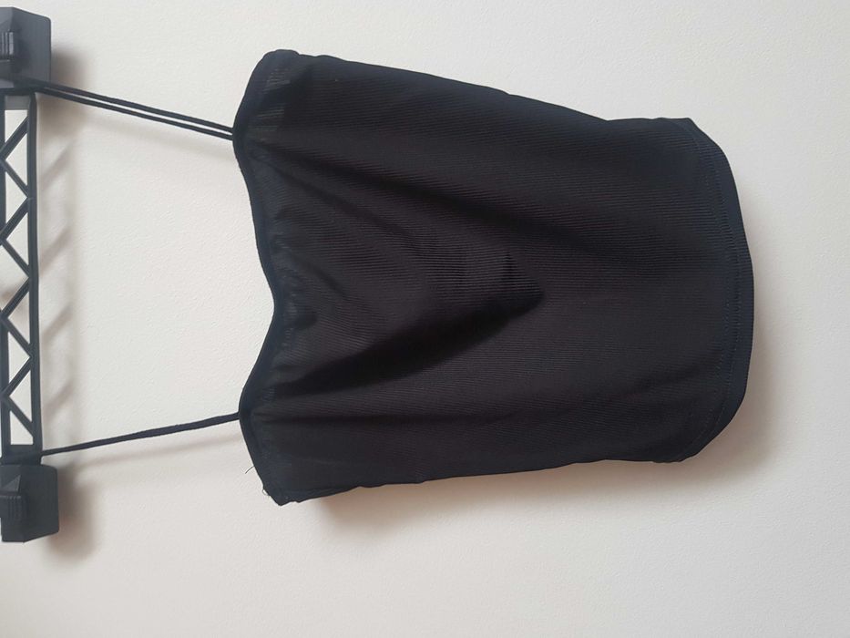 Czarny top          .