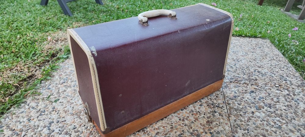 Maquina costura Singer eletrica