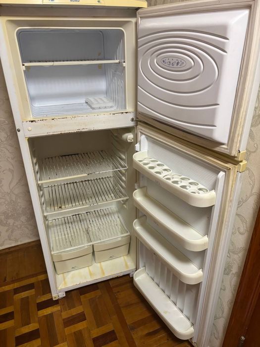 Холодильник Дніпро