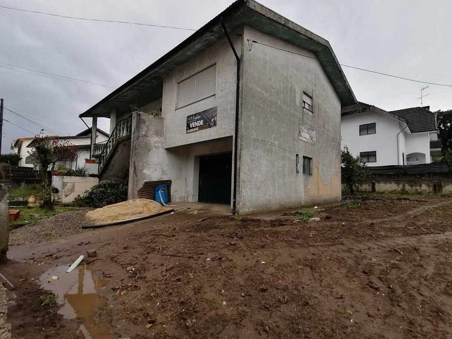 Oportunidade Moradia V6 São João da Madeira - Aveiro