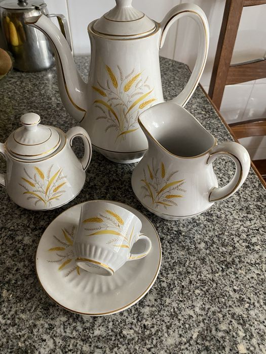 Conjunto em loiça Tremez