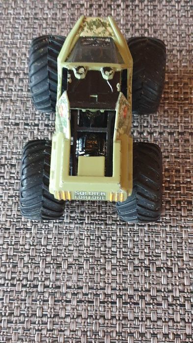 Monster Jam - samochód kolekcjonerski - Hot Wheels