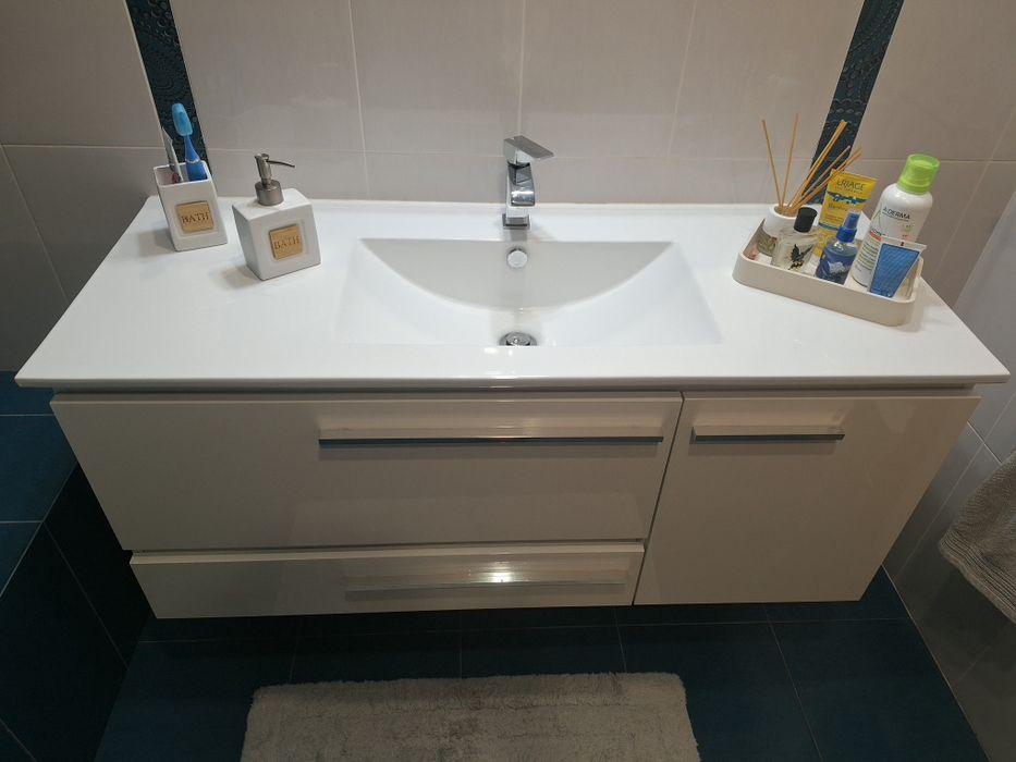Movel wc de 1.20mt  com lavatório e torneira