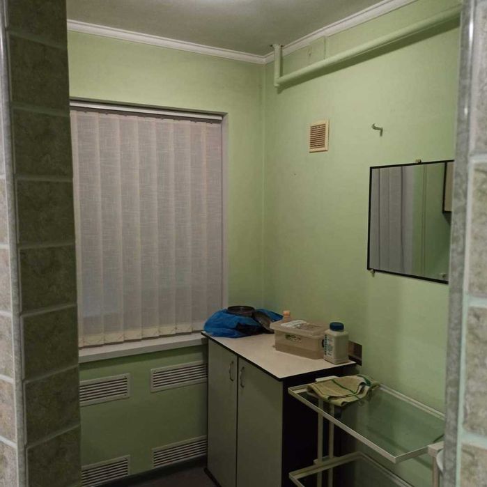 Продам комерційне приміщеня  ( стоматологія)