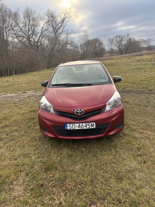Toyota Yaris 1.0 VVT-i | 2012 | 70 415km | Benzyna