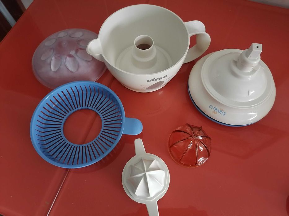 Espremedor de citrinos