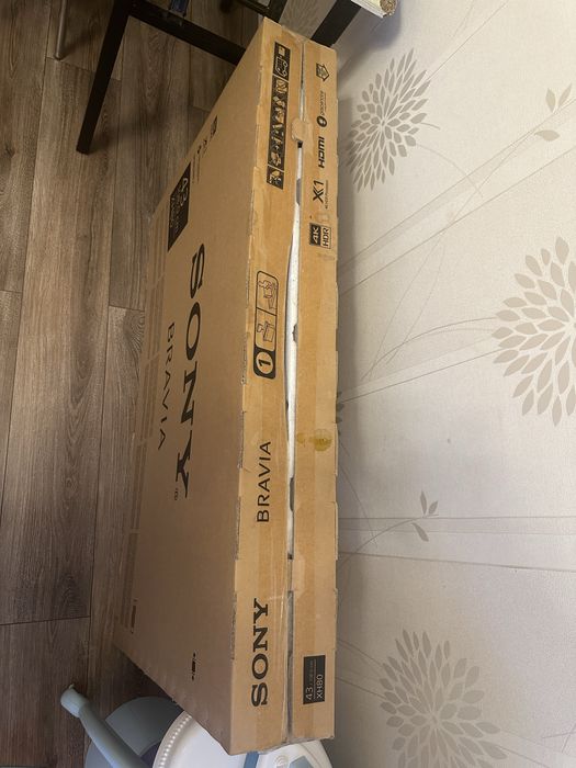 Телевізор Sony 43" XH80
