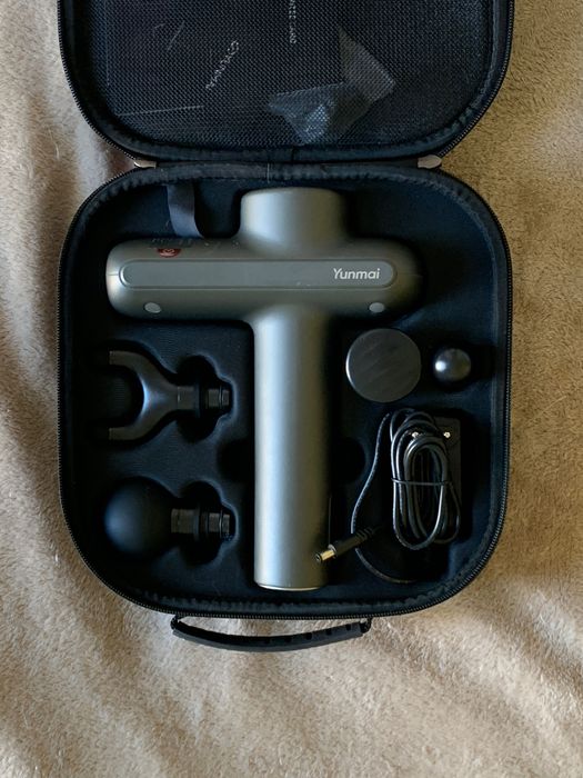 Перкусійний масажер Yunmai Massage Gun PRO