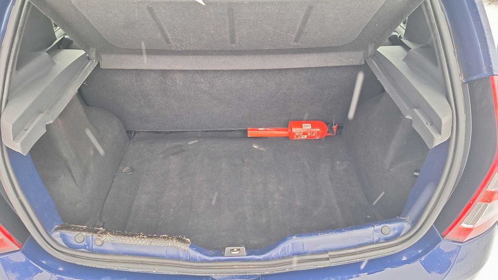 Dacia sandero 1.2 benzyna, hak