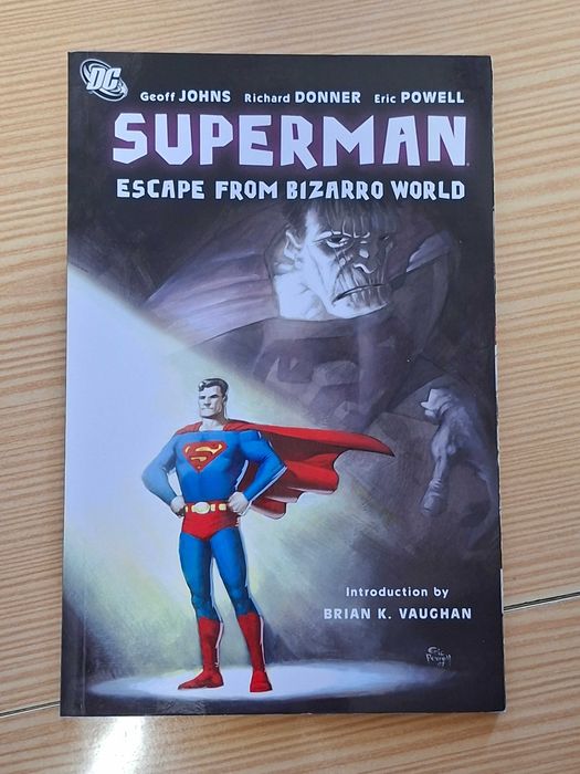 Superman: Escape From Bizarro World