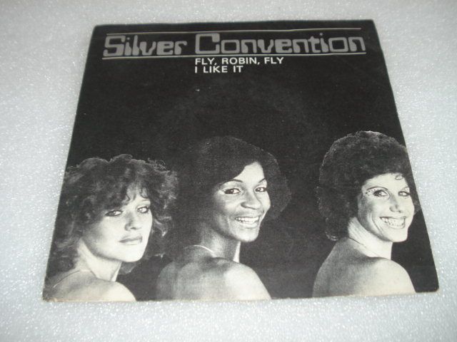 Silver Convention – Fly, Robin, Fly / I Like It - 197664286317876226120