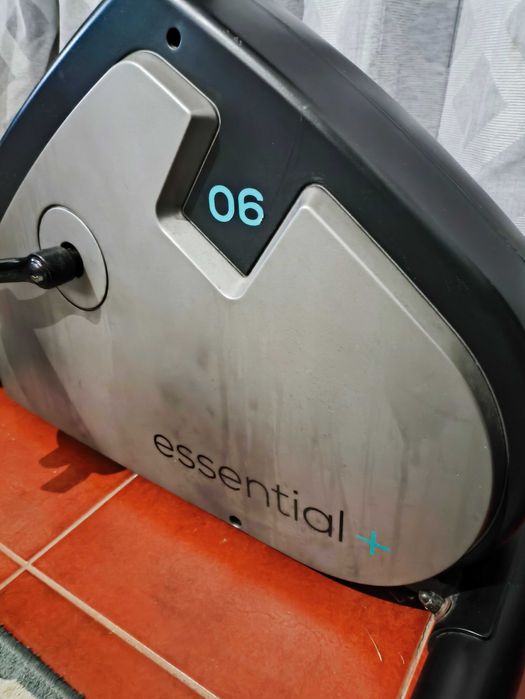 Bicicleta estática Domyos Essential+ 06 excelente estado