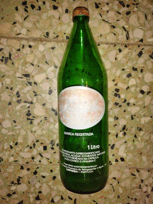 Garrafa pirogravada Rical (com cápsula)