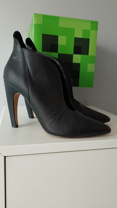 Botki damskie półbuty Reserved r.37