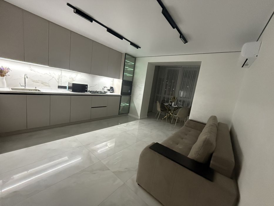 Бізнес- клас квартира в центрі міста “Dream- Park”